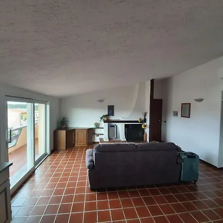3,5 Zimmer In Apartament